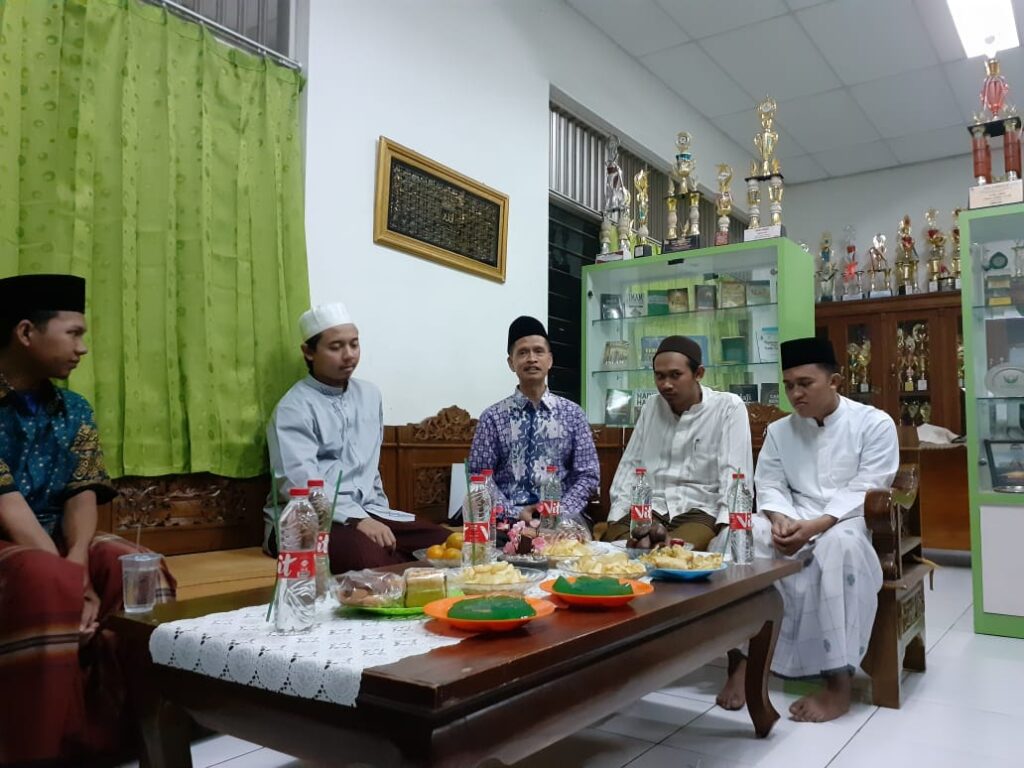 Penutupan Kegiatan PPL Jurusan Ilmu Hadis di Pondok Pesantren Darus Sunnah Tanggerang Selatan.