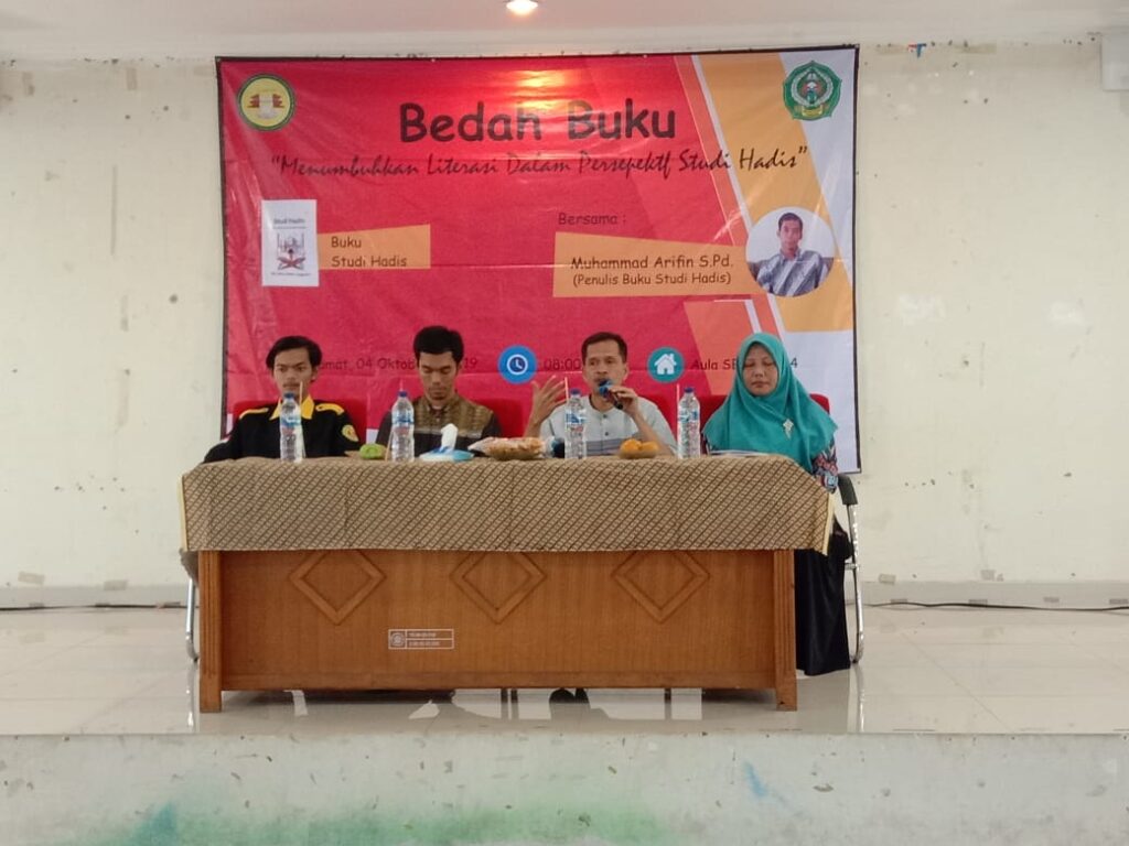 Bedah Buku "Menambahkan literasi dalam perspektif Studi Hadis"